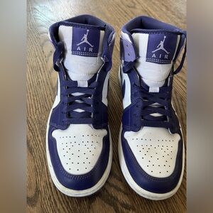Air Jordan 1 Mid 'Sky J Purple'